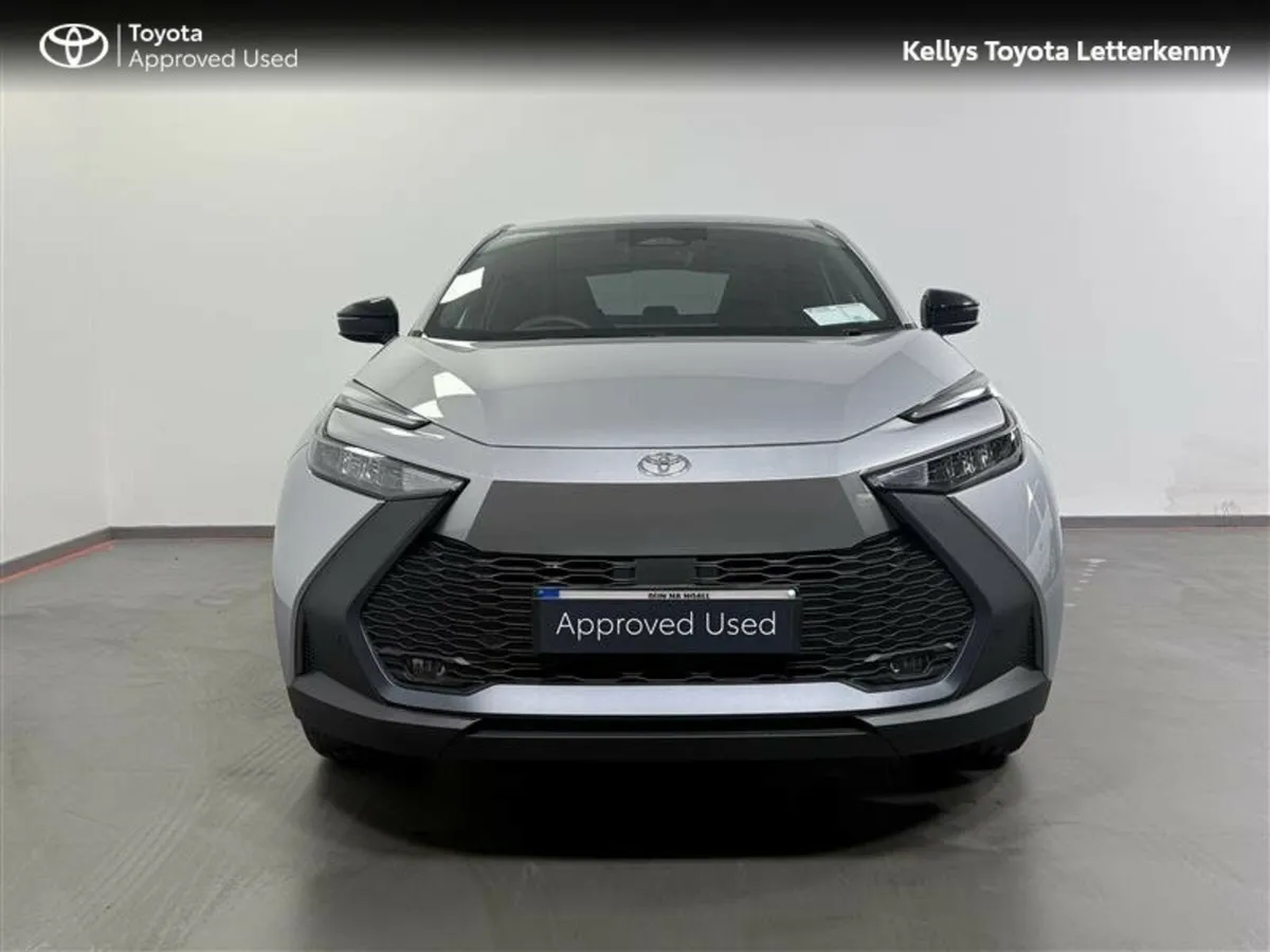 Toyota C-HR C-HR PHEV SPORT 2 Litre Plug In * €140 - Image 4
