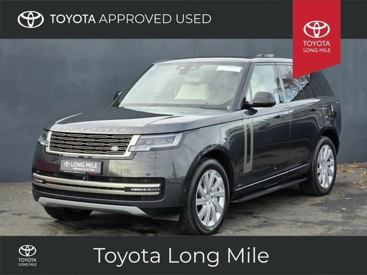 Land Rover Range Rover 3.0 P440e SE High Spec Plug - Image 3