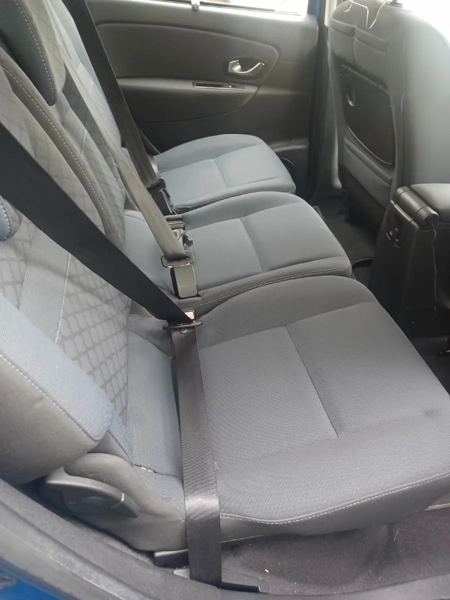 Renault Scenic 2010 - Image 2