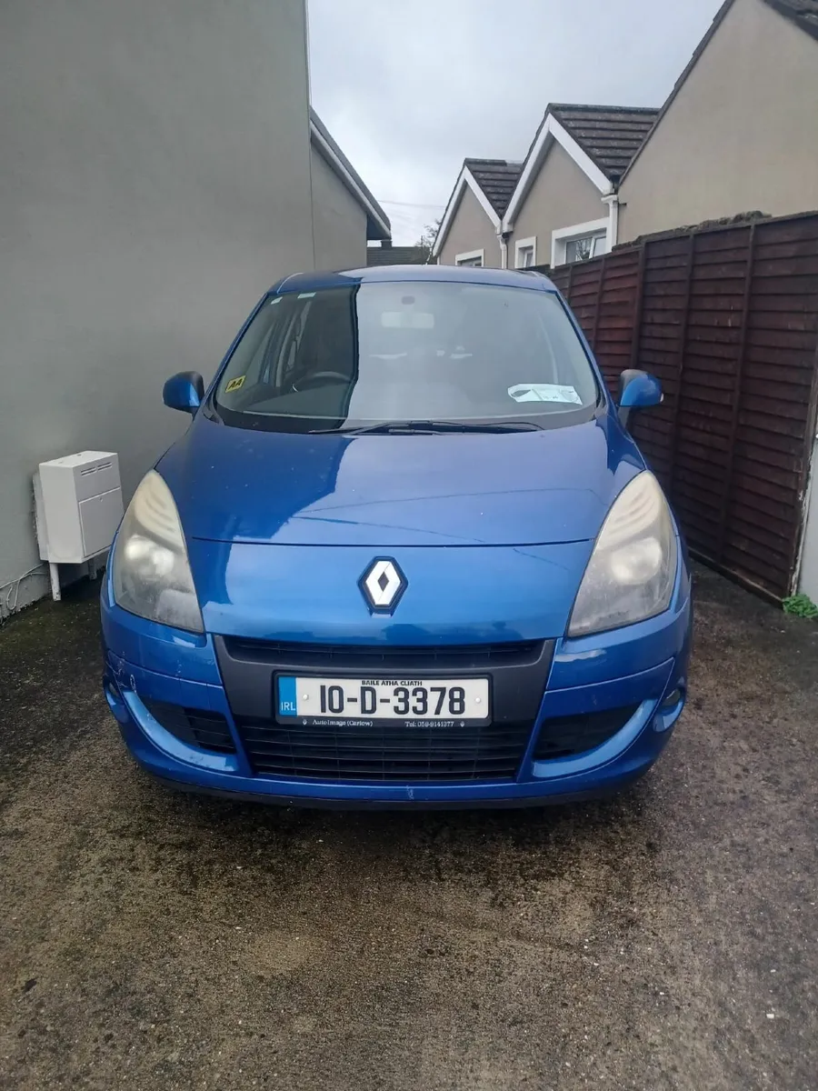 Renault Scenic 2010 - Image 1