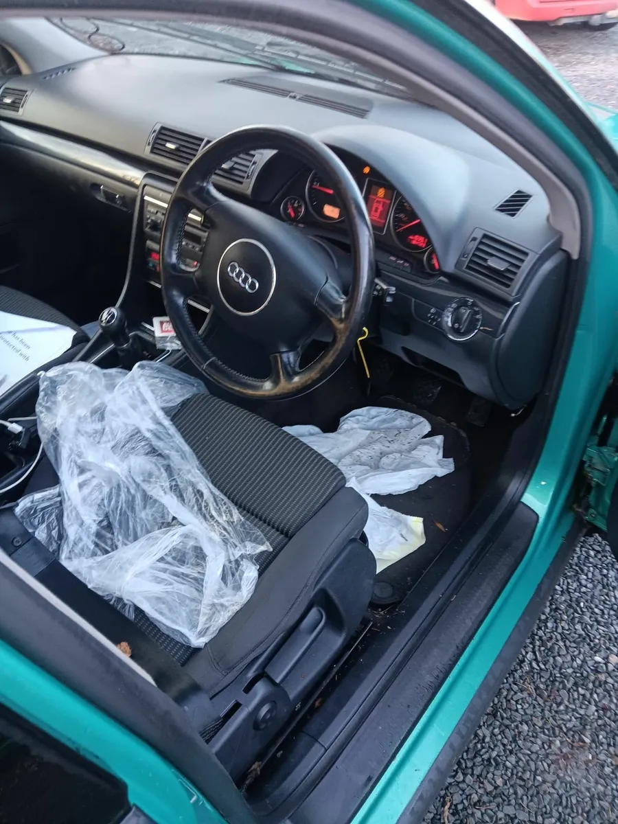 2003 Audi A4 1.9tdi se - Image 3