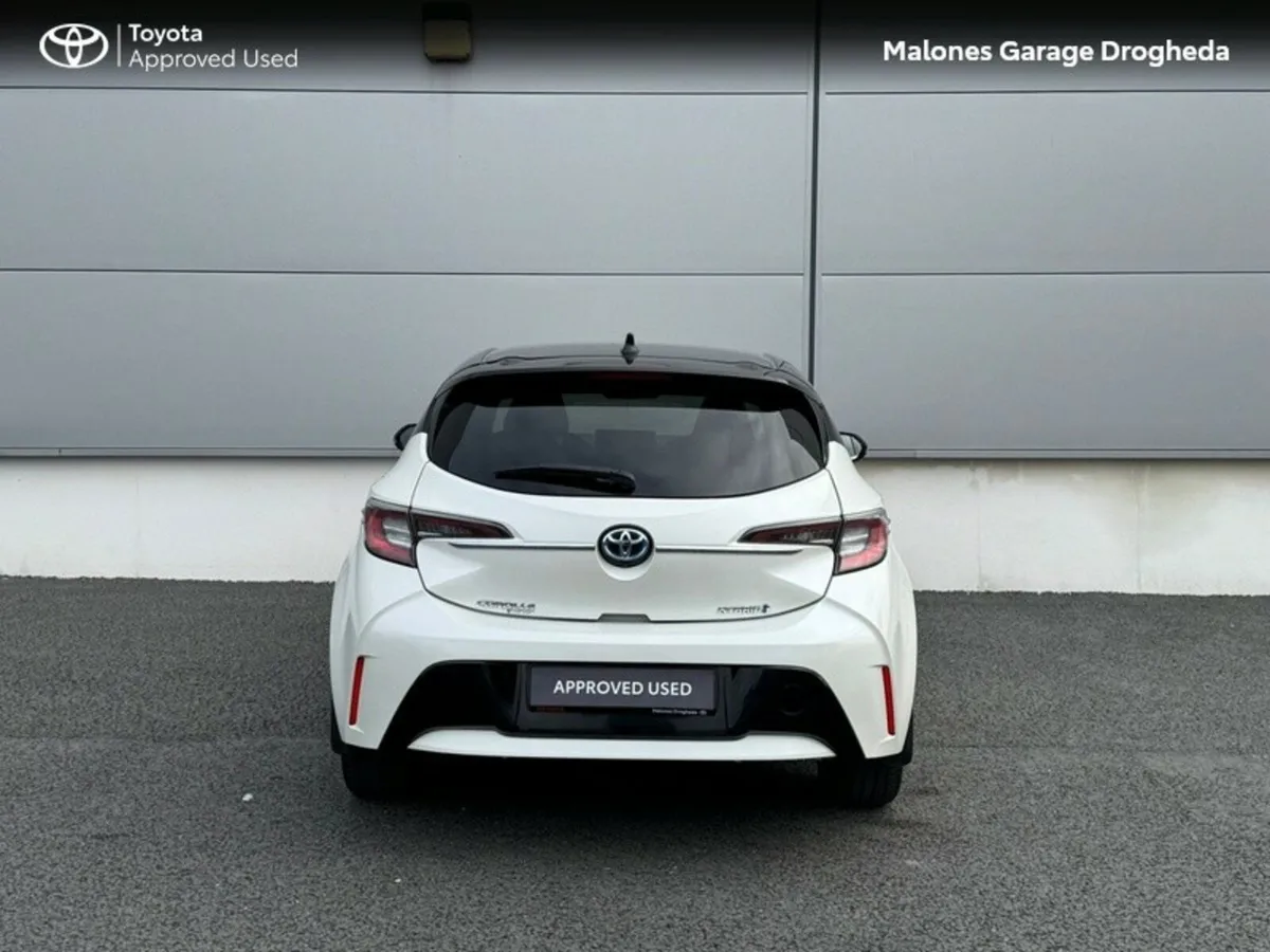 Toyota Corolla 1.8 Hybrid Luna Sport Call Now: 041 - Image 4