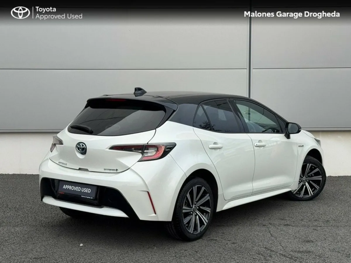 Toyota Corolla 1.8 Hybrid Luna Sport Call Now: 041 - Image 2