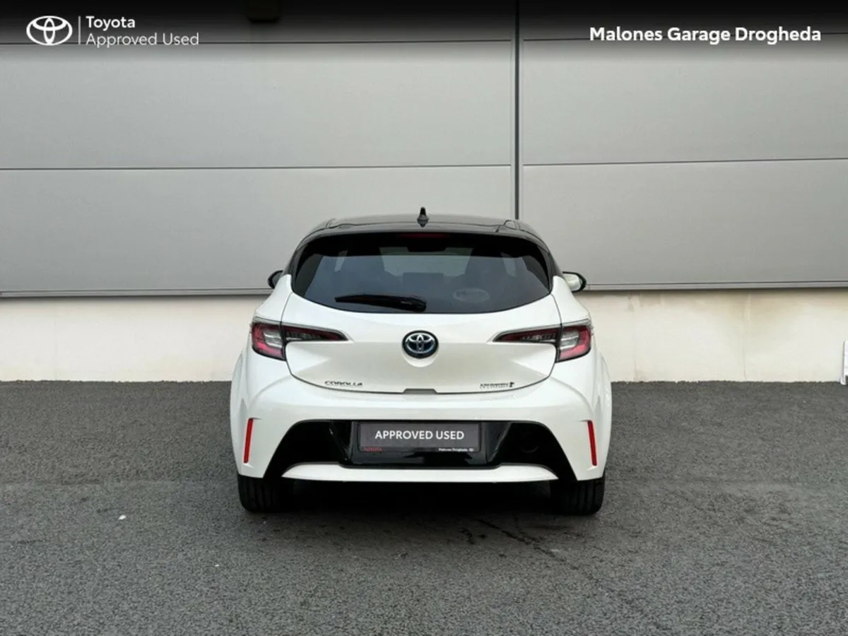 Toyota Corolla 1.8 Hybrid Luna Sport Call Now: 041 - Image 4