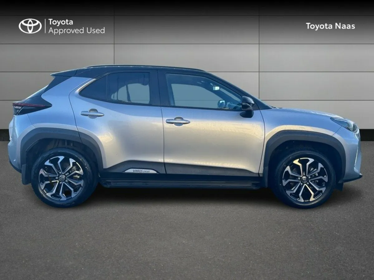 Toyota Yaris Cross LUNA SPORT BI *SCRAPPAGE OF €2, - Image 3