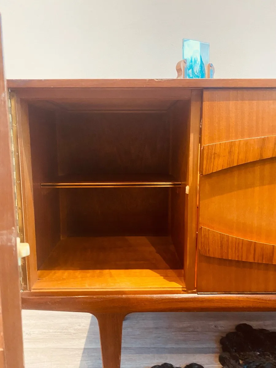 Mid Century Sideboard Drinks Cabinet - Image 4