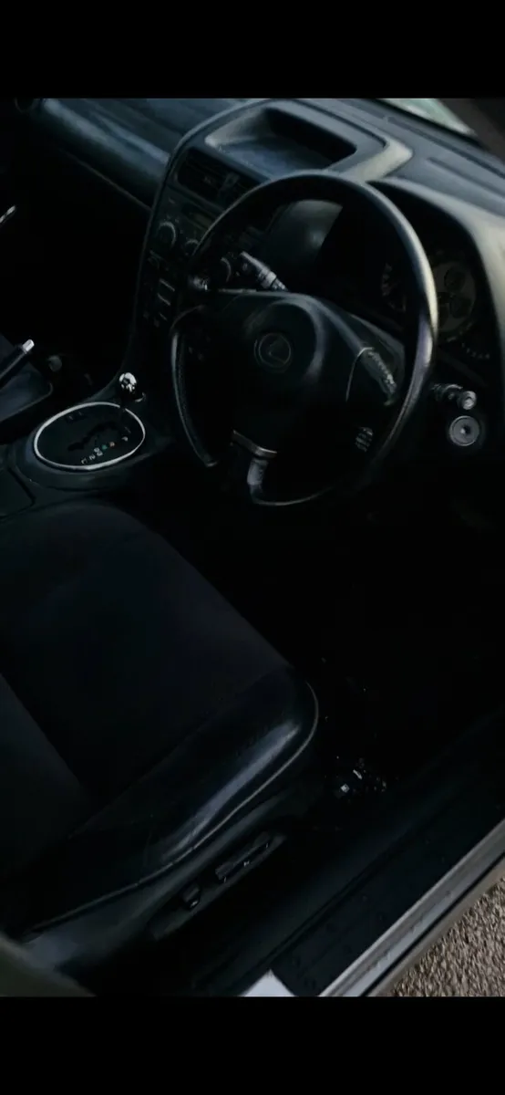 2X Lexus IS200 - Image 3
