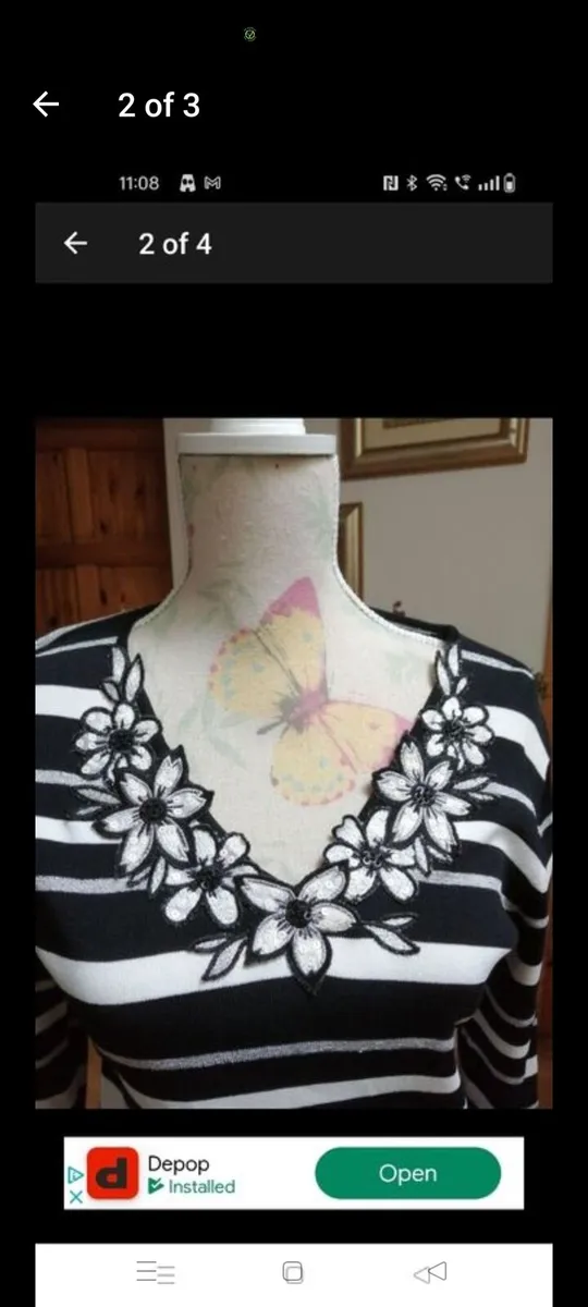 Ladies CASAMIA black and white top Like new with S - Image 2