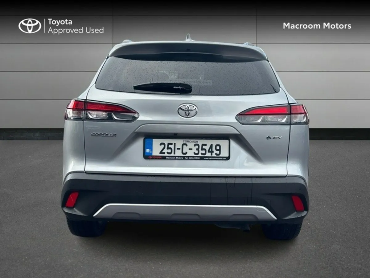Toyota Corolla Cross END OF YEAR CLEARANCE SALE! - Image 4