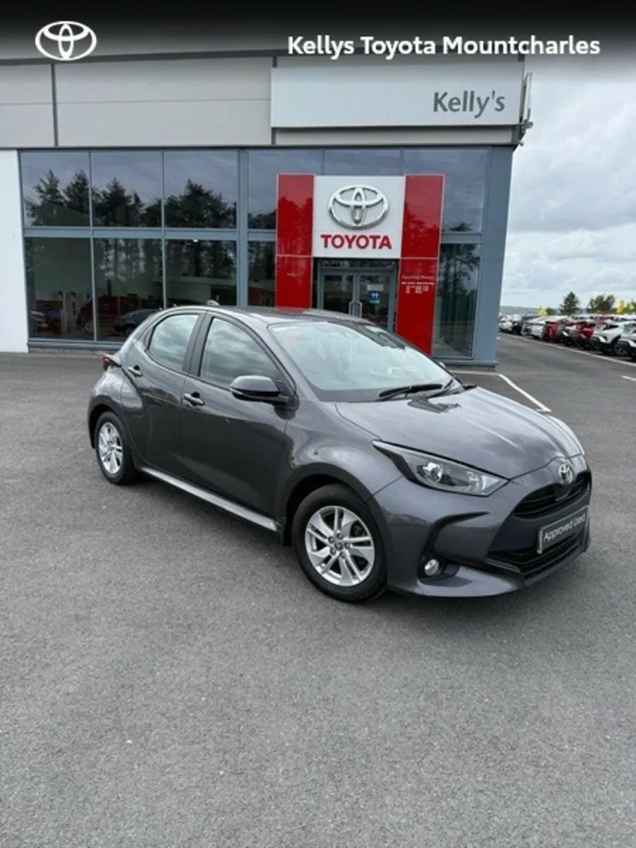 Toyota Yaris YARIS 1.0 LUNA - Image 1