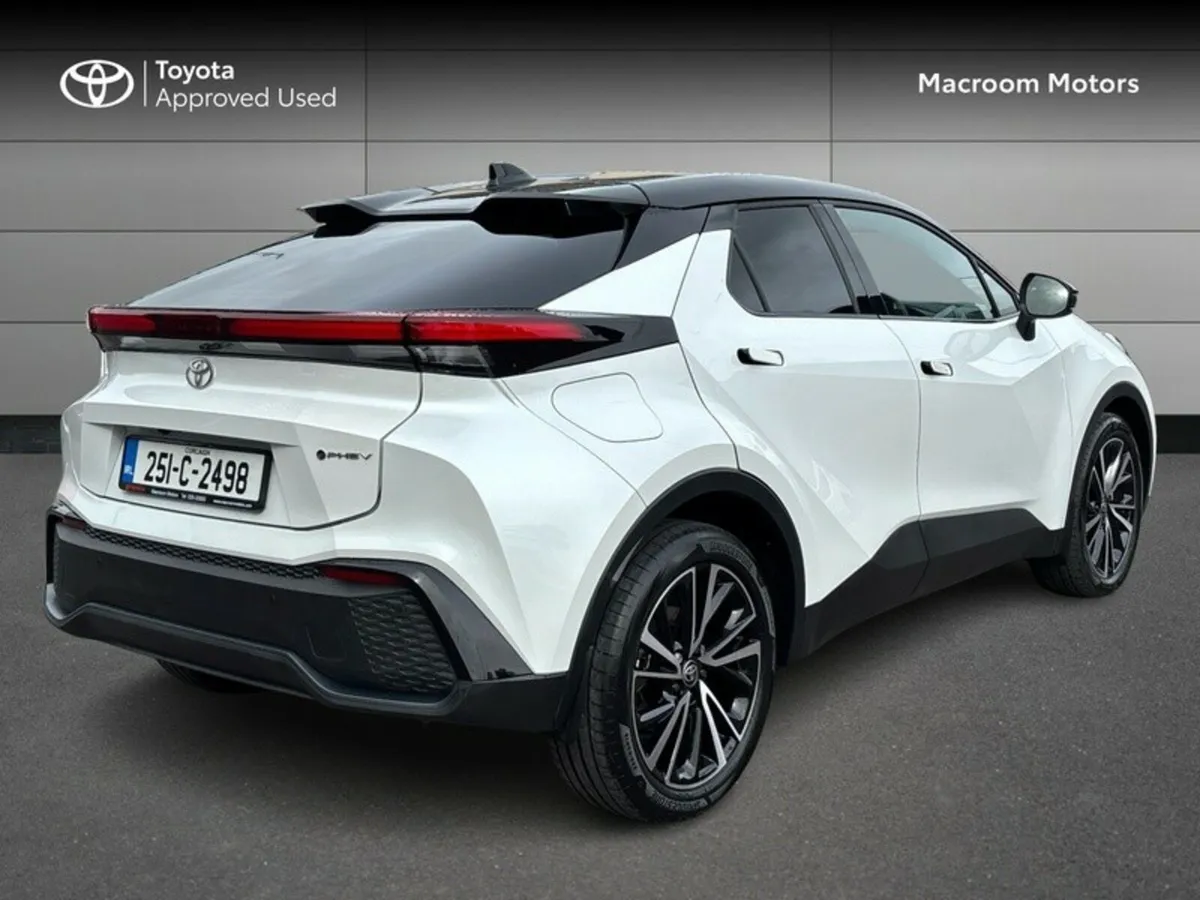 Toyota C-HR END OF YEAR CLEARANCE SALE! - Image 2