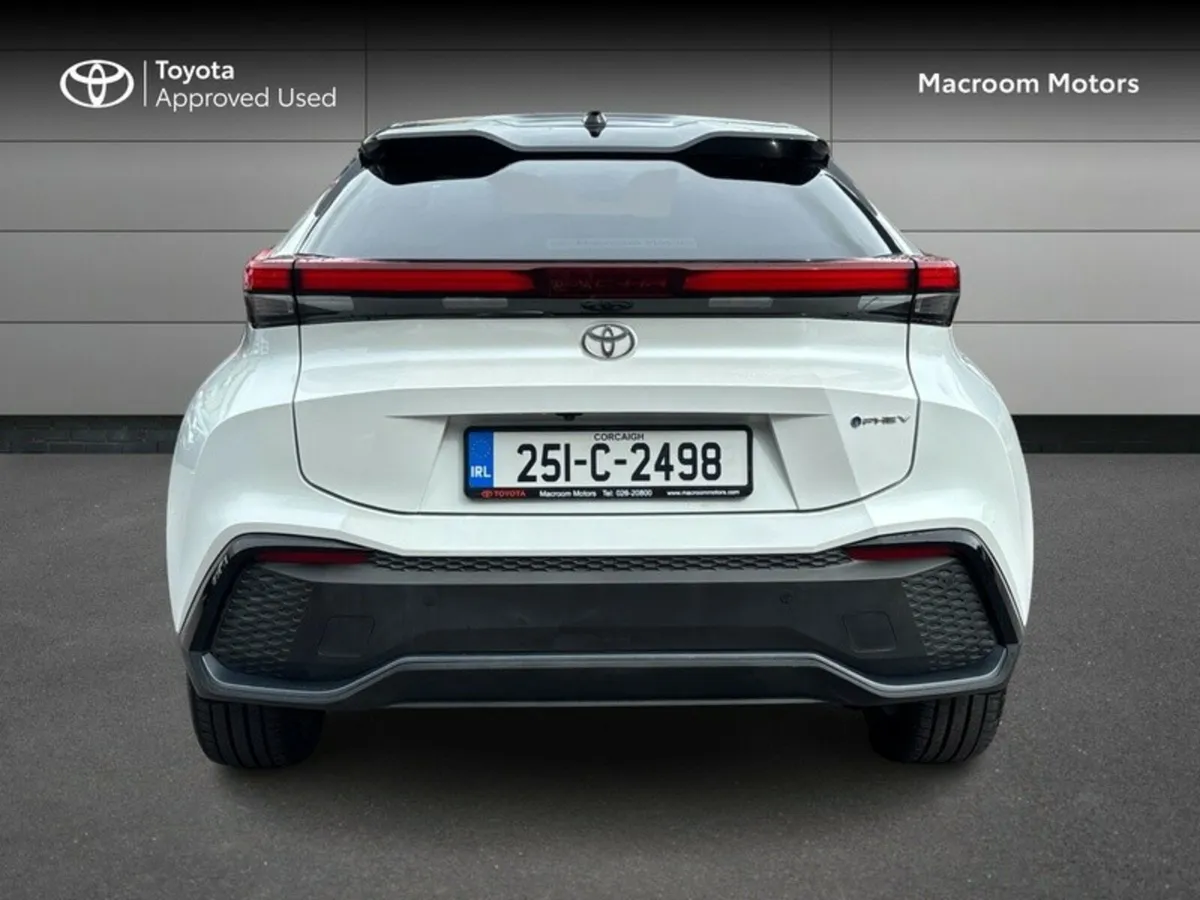 Toyota C-HR END OF YEAR CLEARANCE SALE! - Image 4