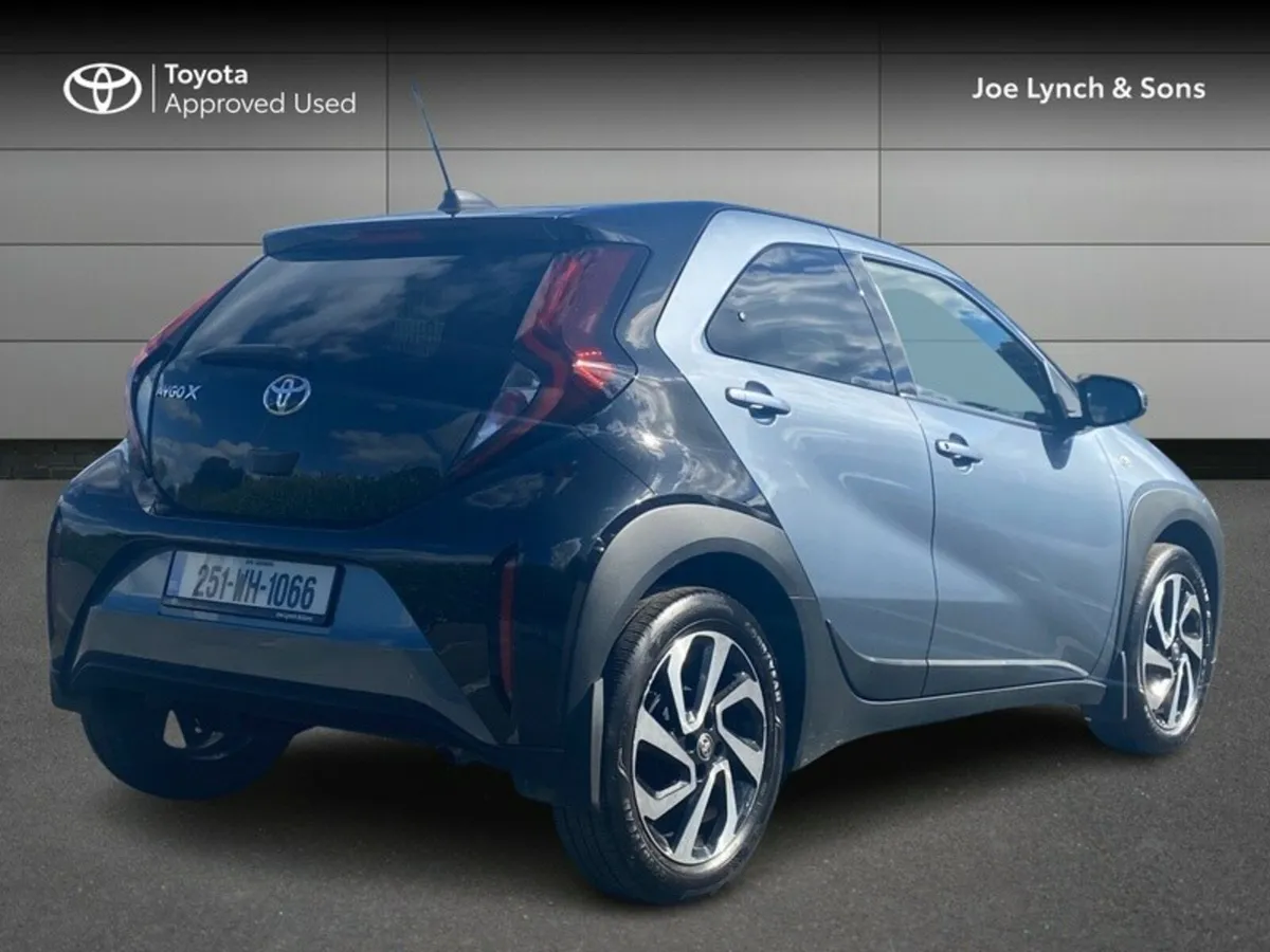 Toyota Aygo X AYGO X DESIGN - Image 2