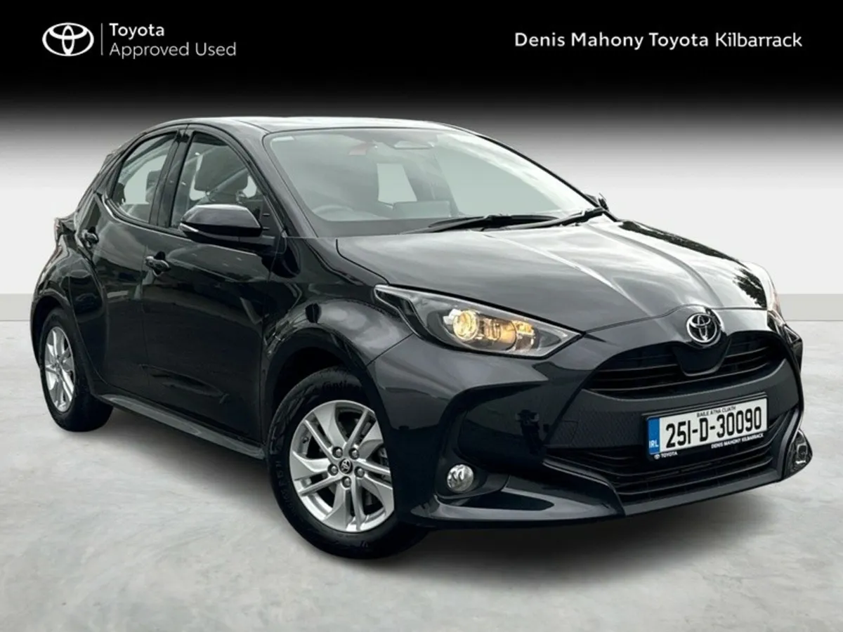 Toyota Yaris HYBRID LUNA 3 YEARS FREE SERVICING - Image 1