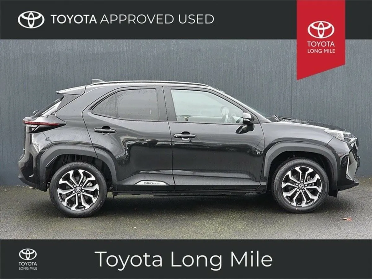 Toyota Yaris Cross 1.5 Hybrid Luna Sport 5dr - Image 4
