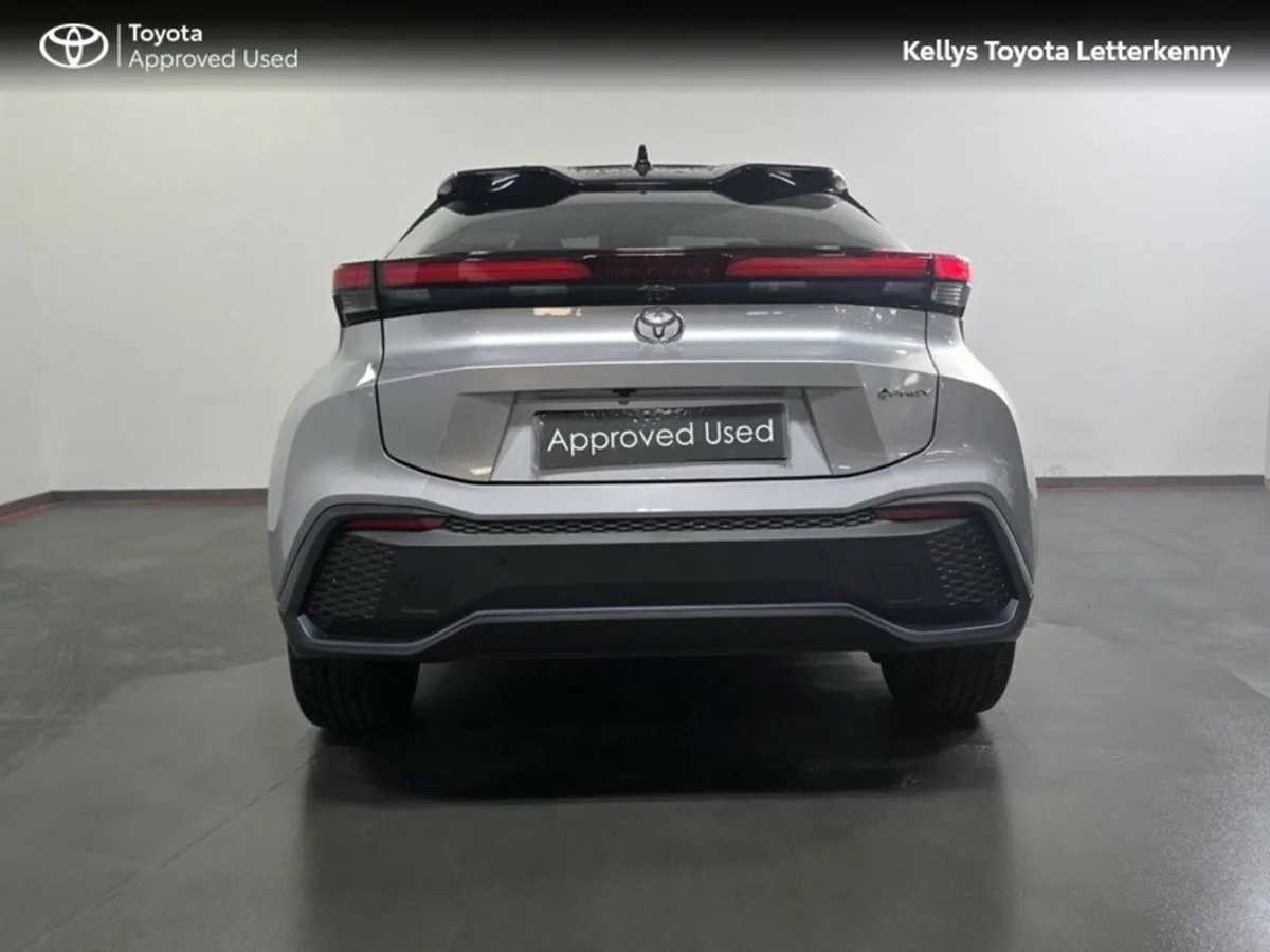Toyota C-HR C-HR PHEV SPORT+ #3 Never Suffer From - Image 4