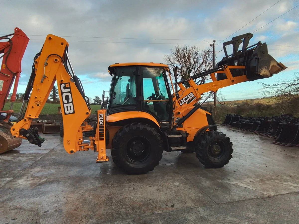JCB  3CX  PRO PLUS  SERVO   (2022) - Image 1