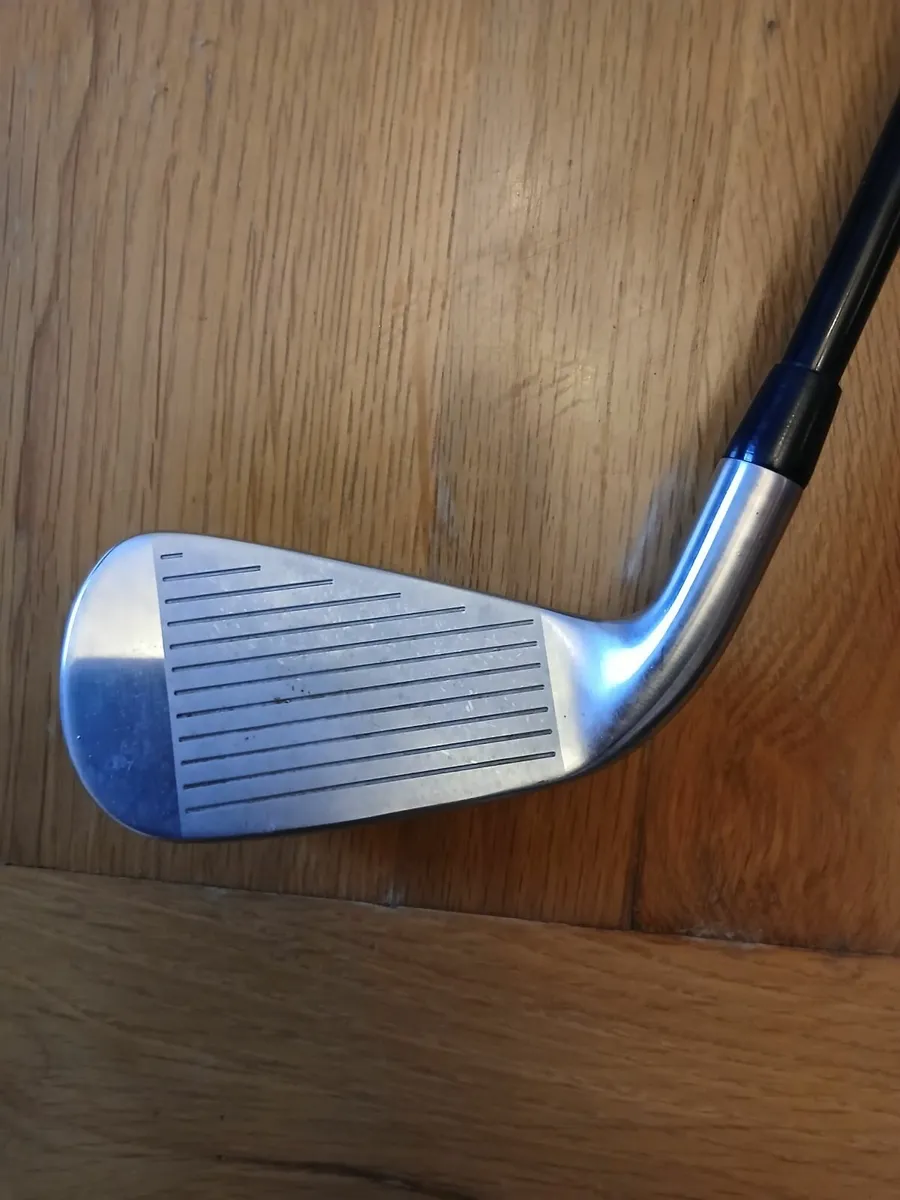 Titleist driving 2 iron - Image 3