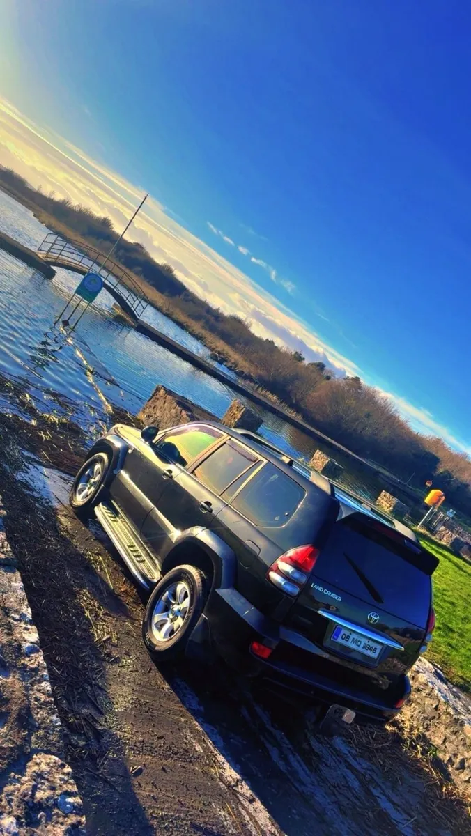 Toyota Landcruiser LC4 crewcab - Image 1