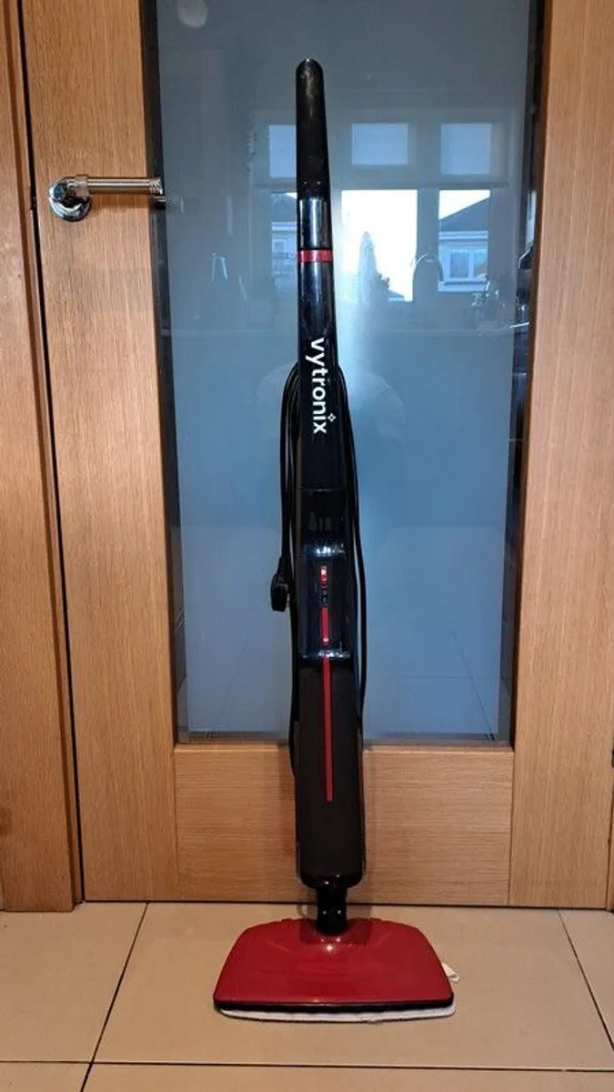 Vytronix steam mop - Image 1