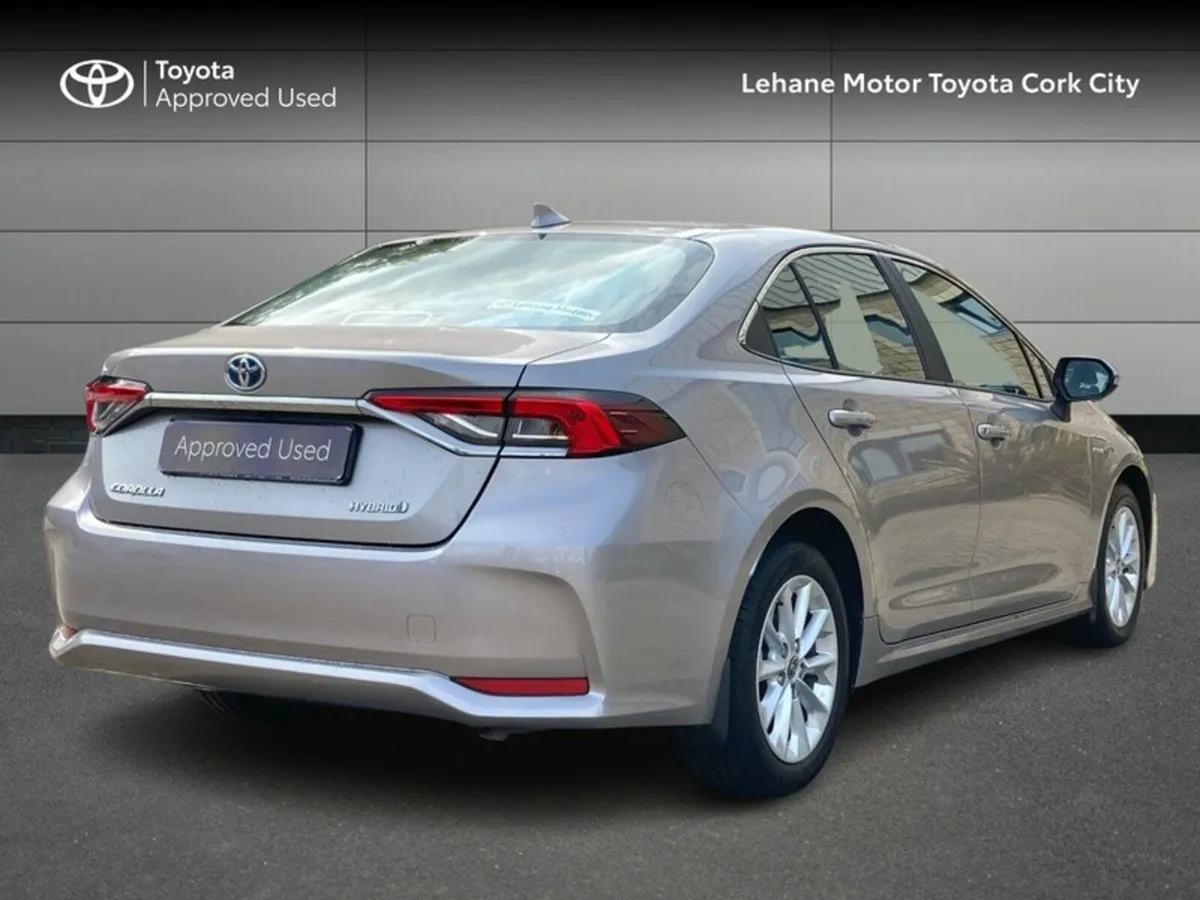 Toyota Corolla HYB LUNA SALOON 4DR AUTO - Image 2