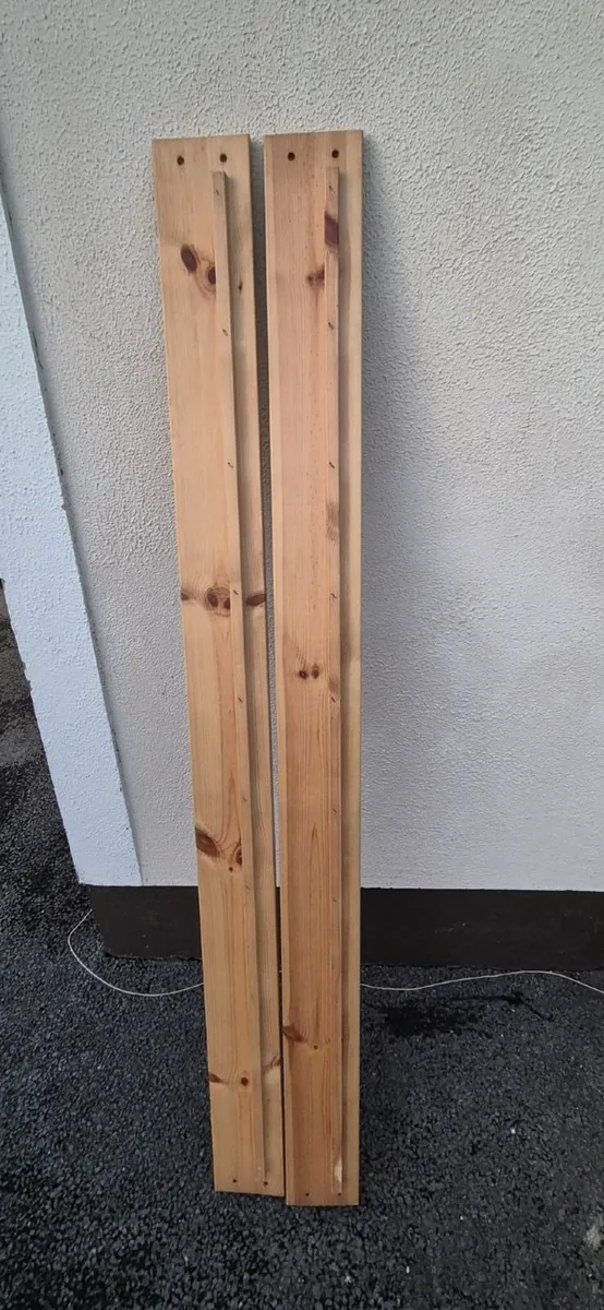 Solid timber single bed frame - Image 2