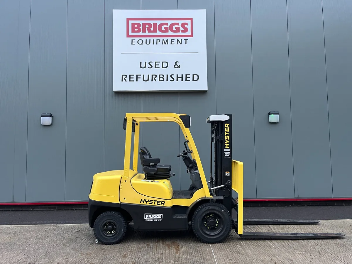 [1] 2018 Hyster H3.0XT Forklift (REF: 18DCB109) - Image 2