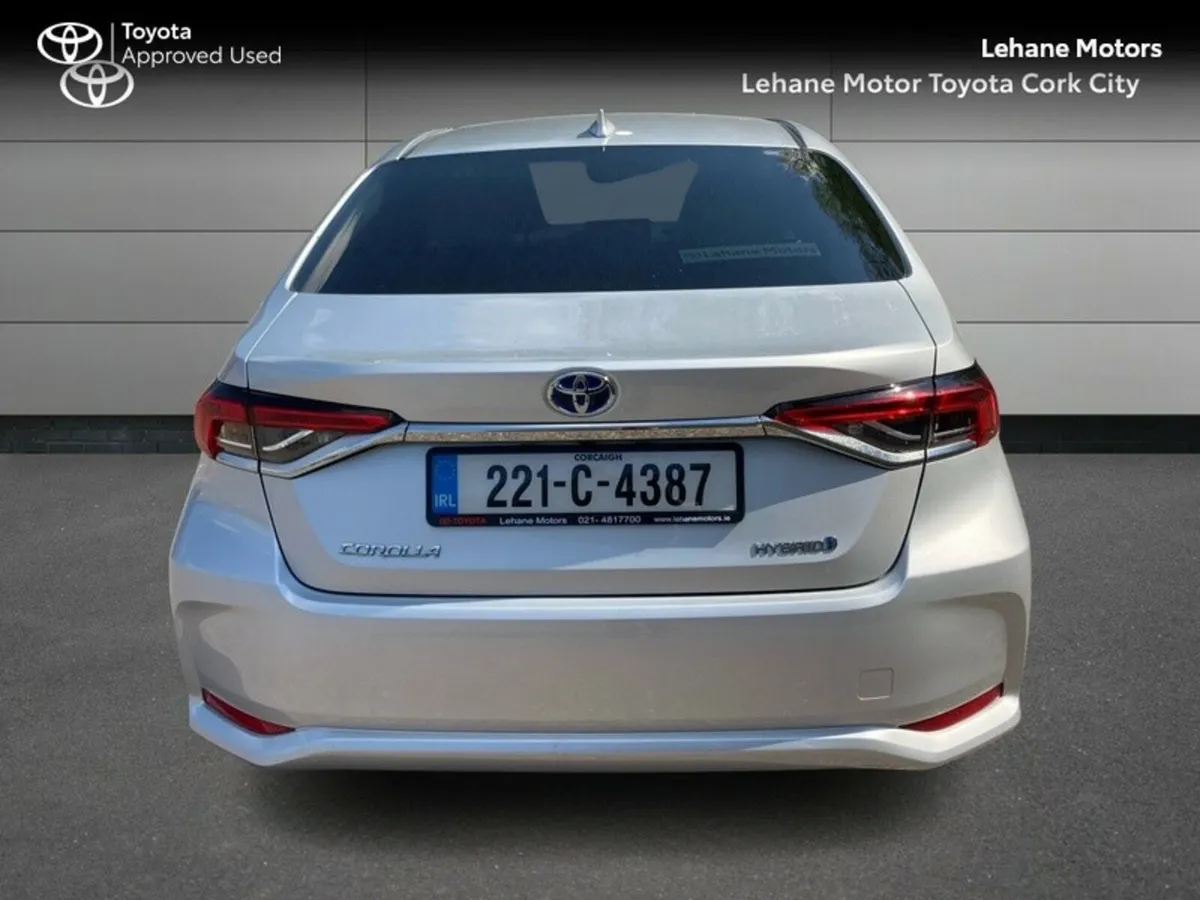 Toyota Corolla HYBRID LUNA SP SPORT 4DR - Image 4