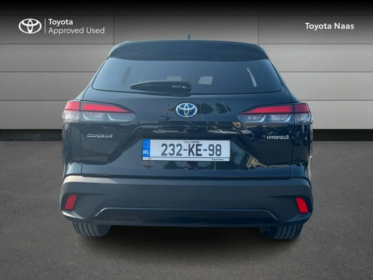 Toyota Corolla Cross *WAS €37,888 NOW €35,888*CORO - Image 4