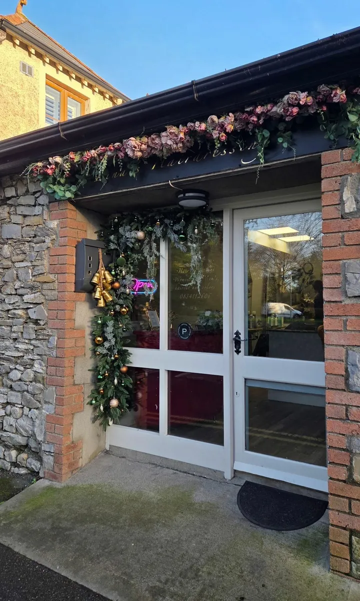 Chair/Space Rental Available – Kilcock - Image 1