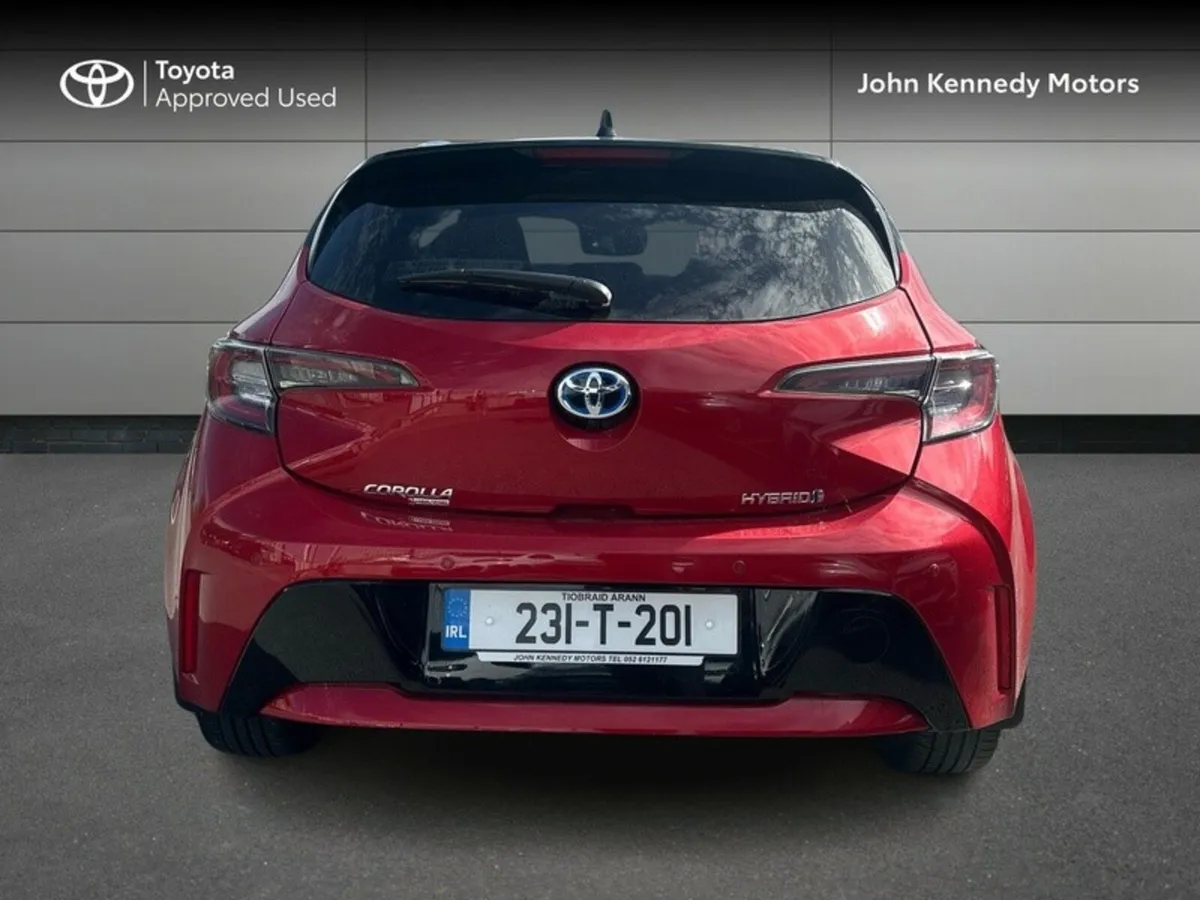 Toyota Corolla HYBRID L/SPORT HB - Image 4