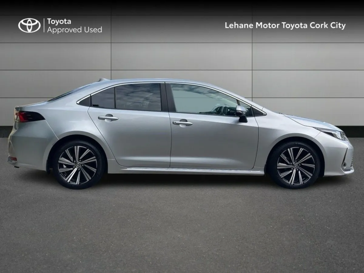 Toyota Corolla 1.8 - Image 3