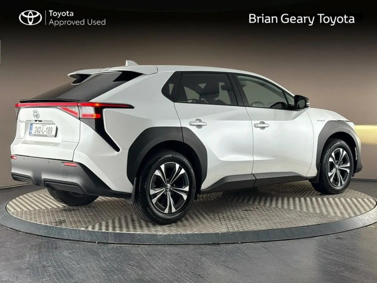 Toyota bZ4X SPORT FWD 11KW - Image 2
