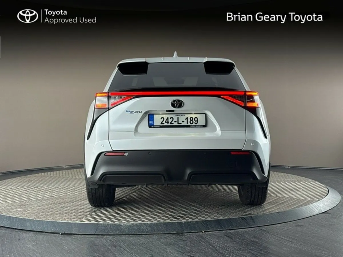Toyota bZ4X SPORT FWD 11KW - Image 4