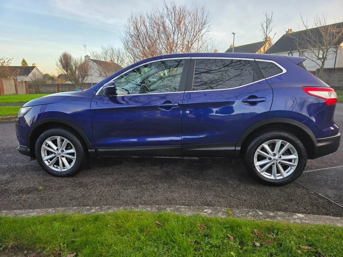 Nissan Qashqai  ( sold with new NCT) ! - Image 4