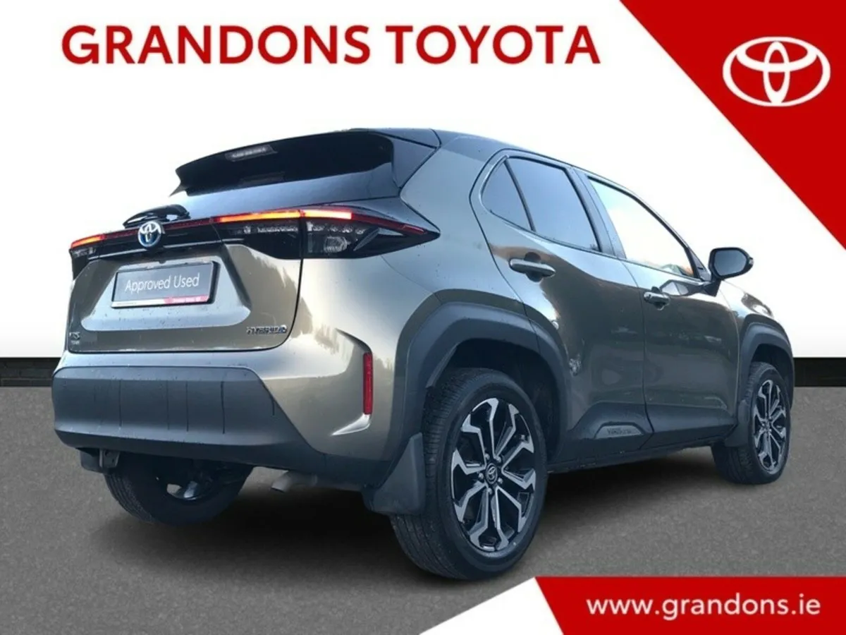Toyota Yaris Cross LUNA SPORT - GRANDONS - Image 2