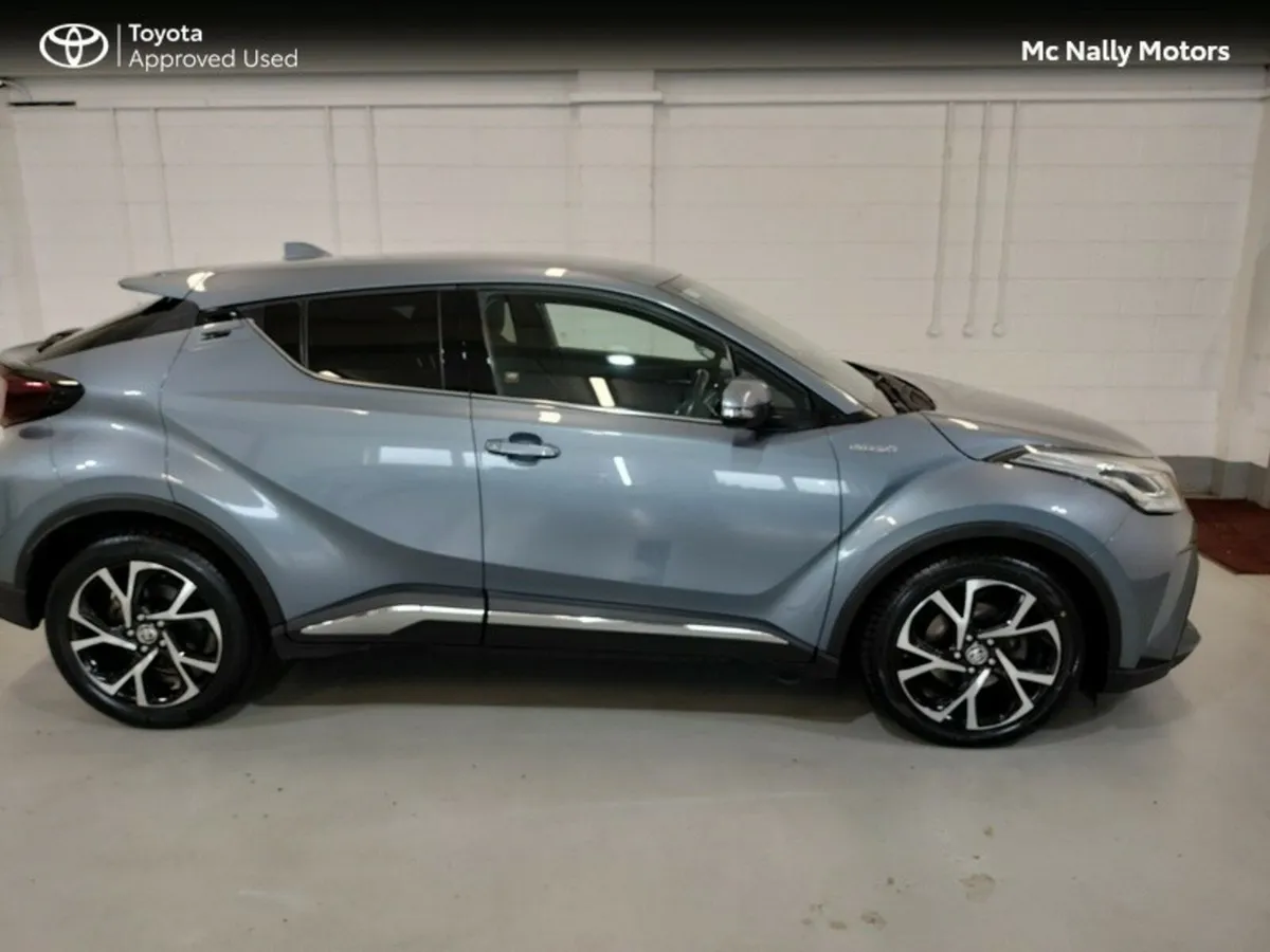 Toyota C-HR Hybrid Sport Auto - Image 4