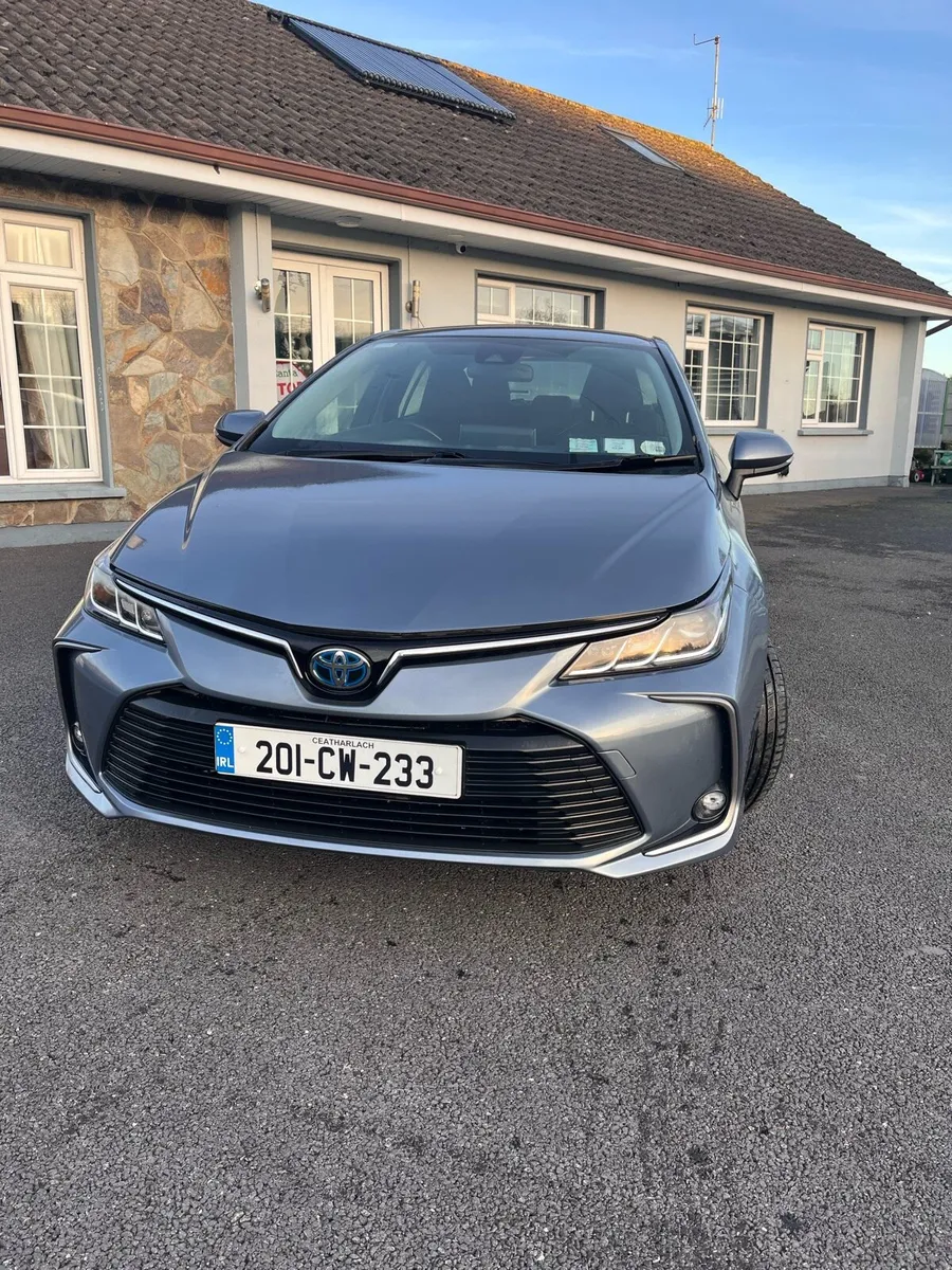 Toyota Corolla Hybrid 2020 - Image 1