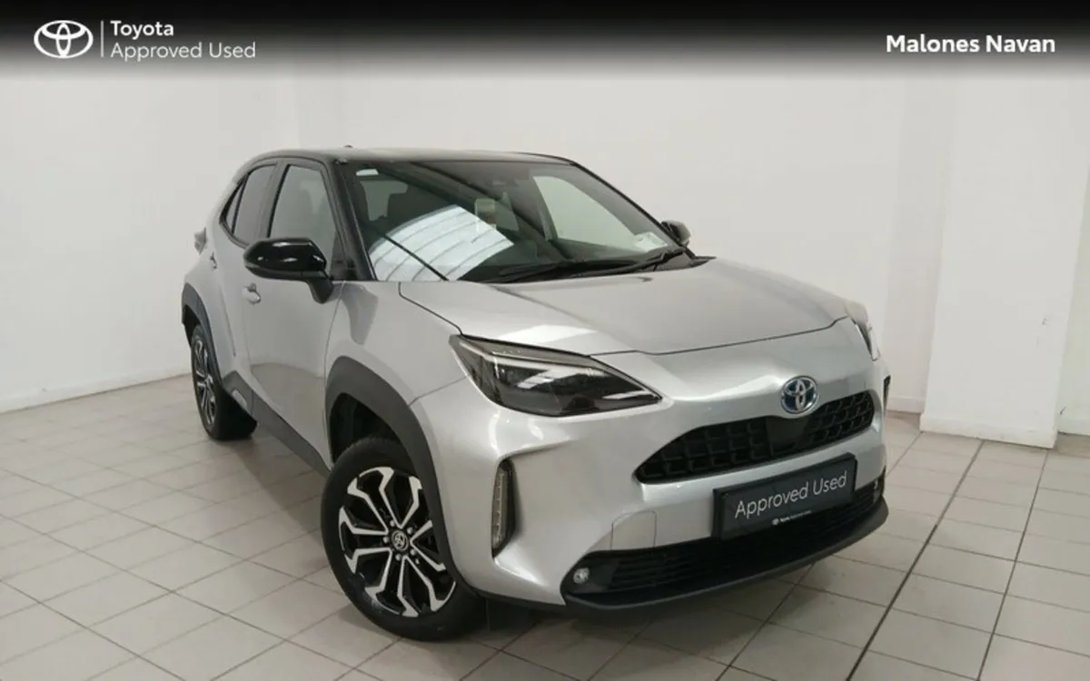 Toyota Yaris YARIS CROSS LUNA/SPORT - Image 1