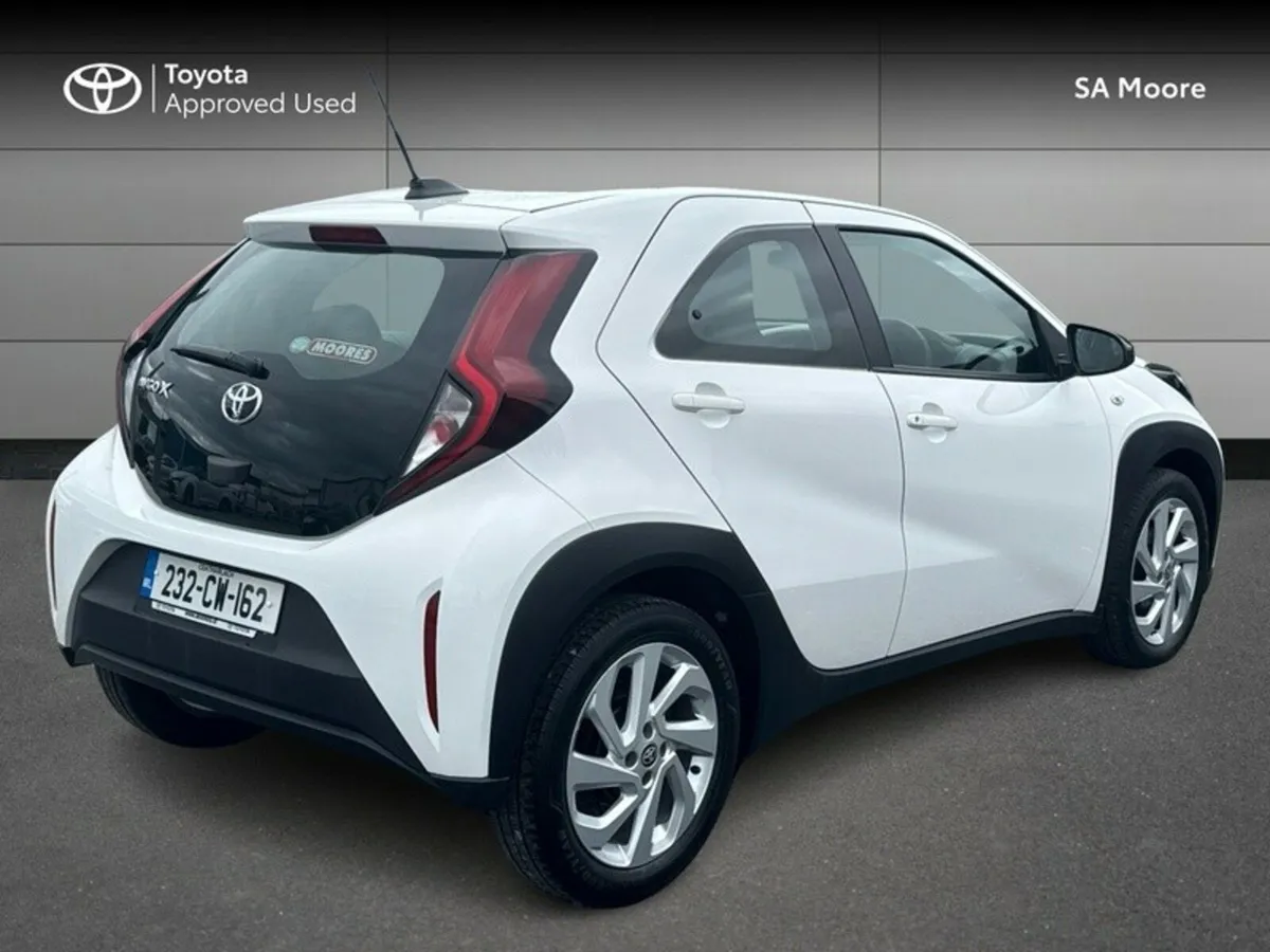 Toyota Aygo X 1.0 PULSE - Image 2