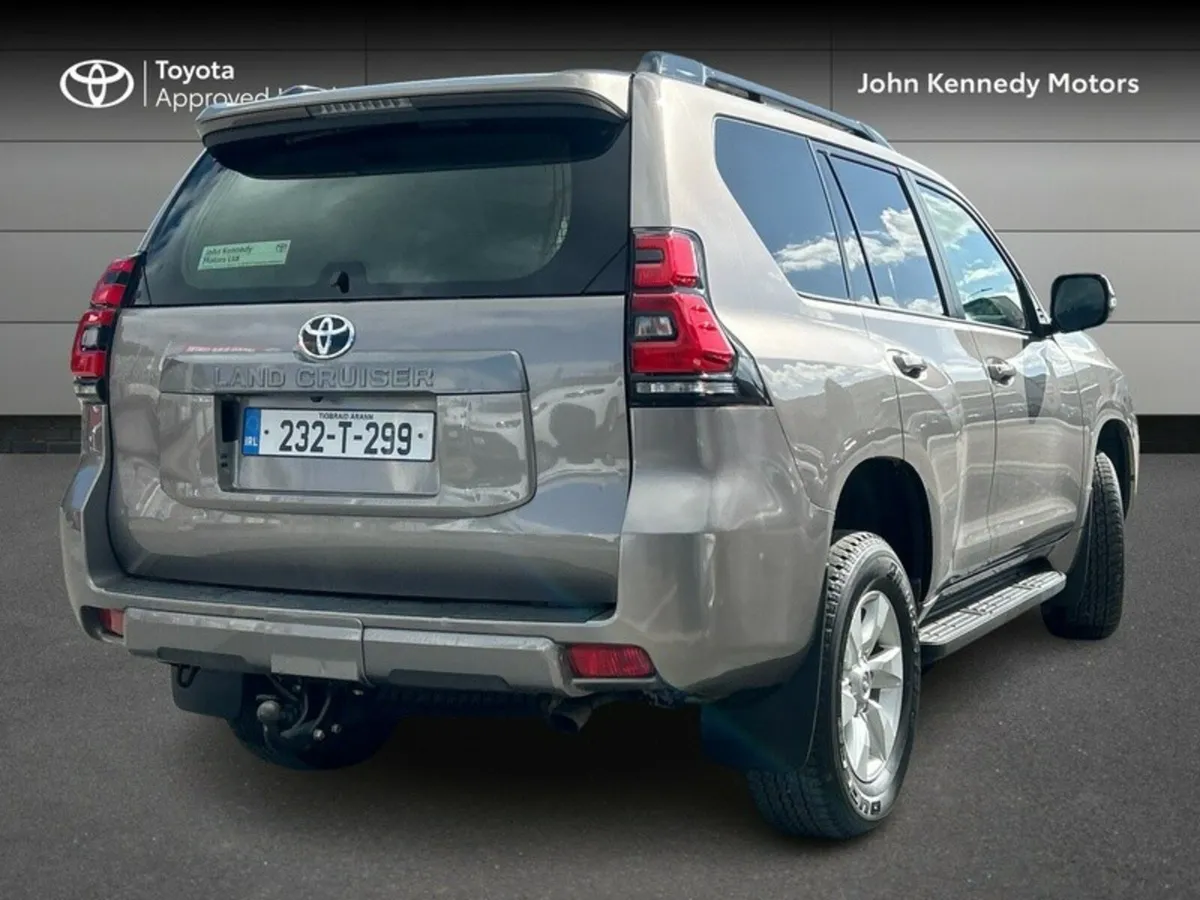 Toyota Land Cruiser LWB COMMERCIAL AUTO 4DR - Image 2