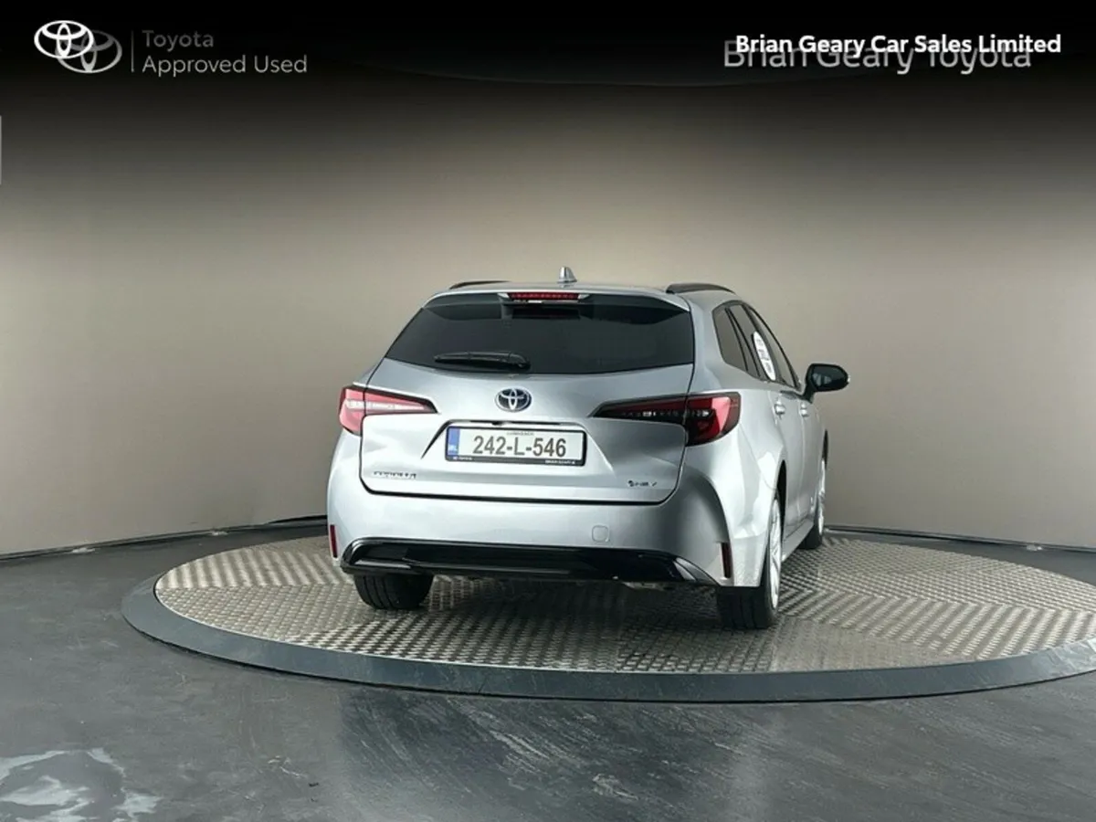 Toyota Corolla 2 Seat Commercial Van - Image 4