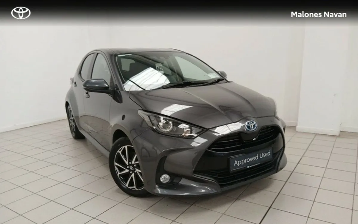 Toyota Yaris YARIS 1.5 HYBRID L/SPORT - Image 1