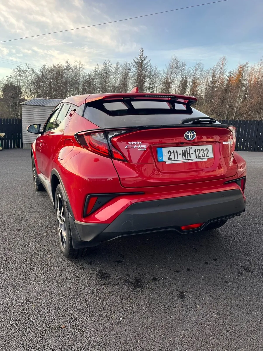 Toyota CHR Hybrid 2021 - Image 4