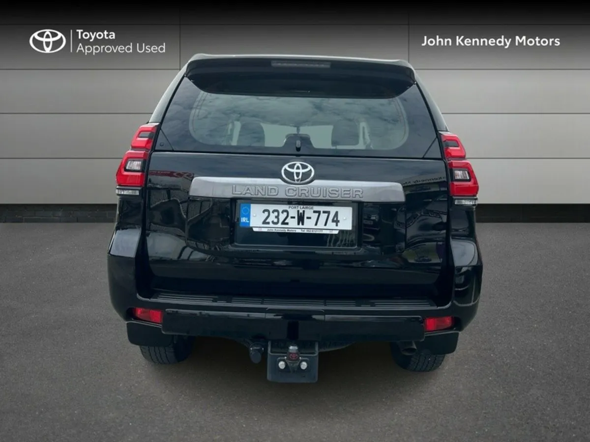 Toyota Land Cruiser LWB COMM - Image 4