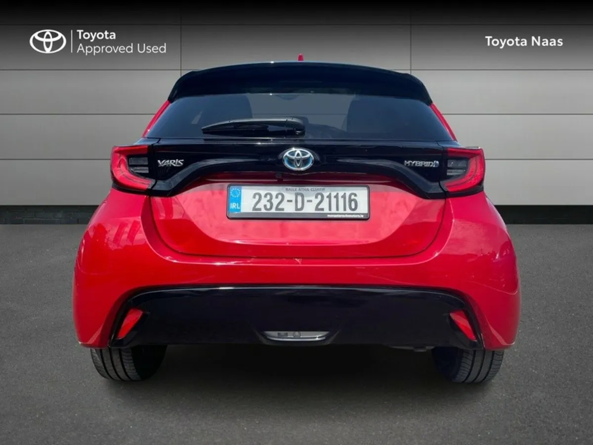 Toyota Yaris YARIS PLATINUM - Image 4