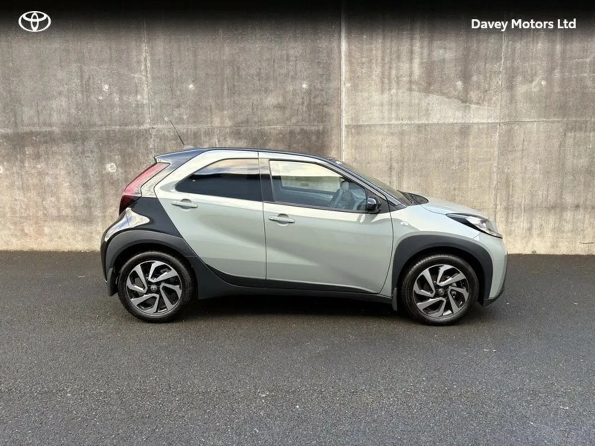 Toyota Aygo X AYGO X DESIGN - Image 3