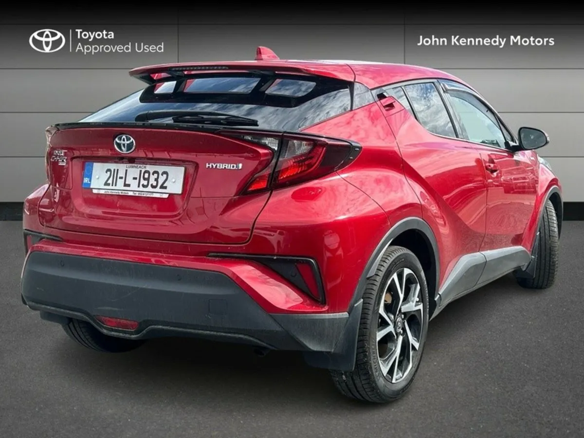 Toyota C-HR 1.8 HYBRID SPORT - Image 2