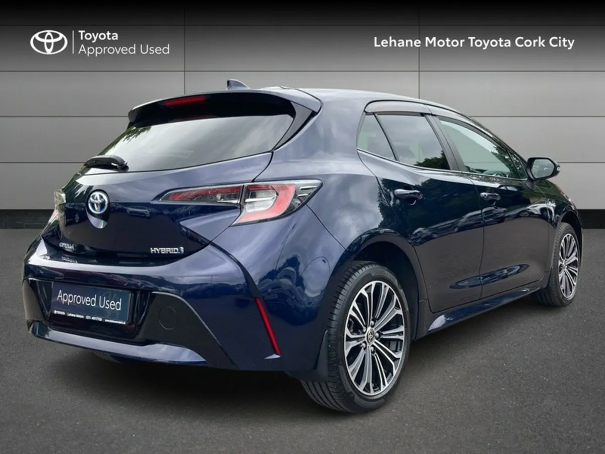 Toyota Corolla HYBRID SOL H/B 4DR AUTO - Image 2