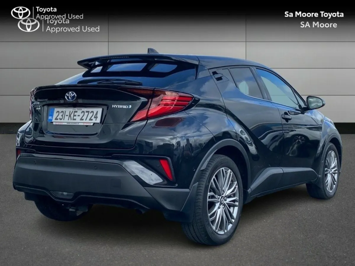 Toyota C-HR HYBRID SOL - Image 2